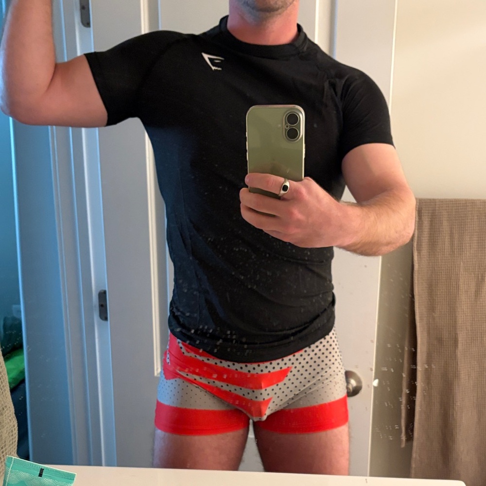 Gym Shark Muscle T